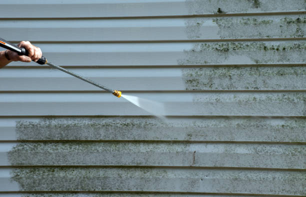 Garage Pressure Washing in Maple Bluff, WI