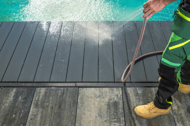 Best Best Pressure Washing Companies  in Maple Bluff, WI